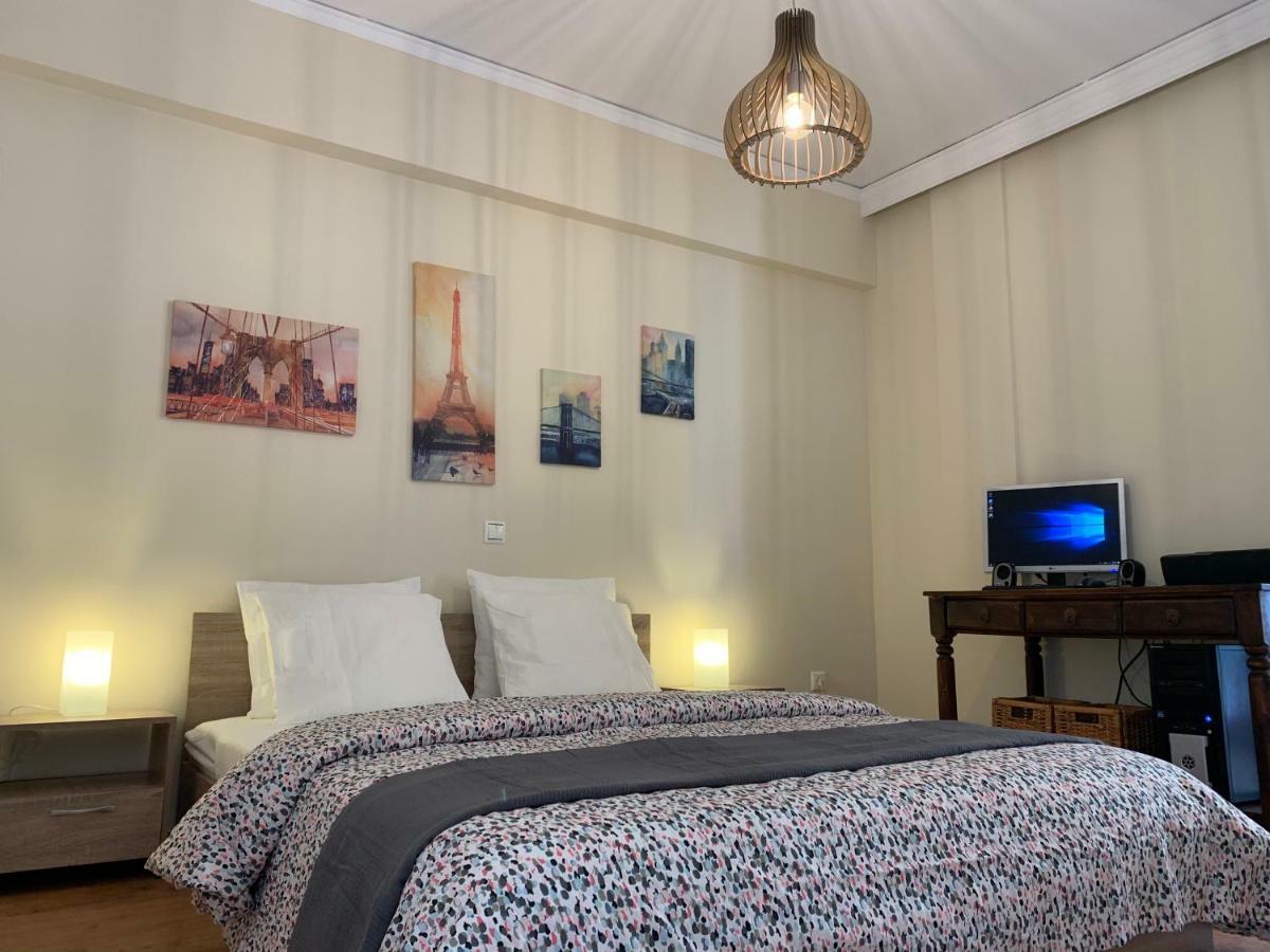 Thiseio Big Apartment アテネ エクステリア 写真